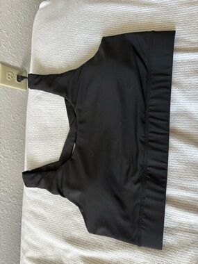 SHEIN Black Curvy Padded Sports Bra